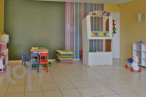 Image 32 - 26542