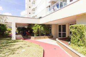 Image 44 - 899542