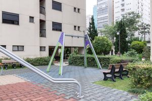 Image 54 - 882528