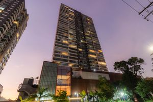 Image 6 - 397849
