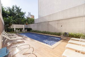 Image 39 - 892565
