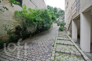 Image 0 - 26781
