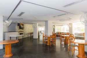 Image 36 - 877522