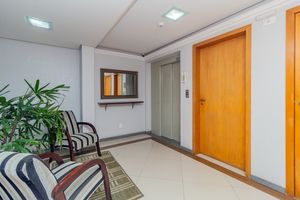 Image 22 - 875617