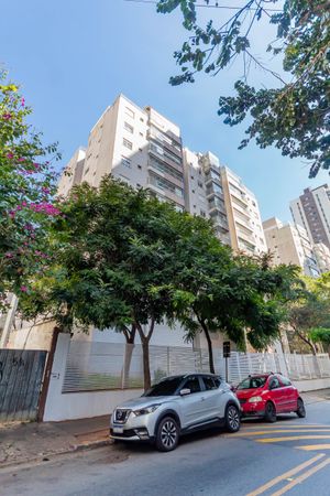 Image 32 - 895716