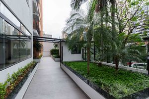 Image 40 - 327767