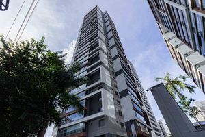 Image 52 - 905542