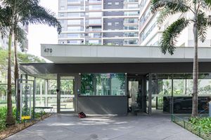 Image 54 - 905542