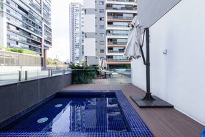 Image 68 - 905542