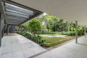 Image 43 - 893017