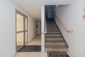 Image 23 - 190474