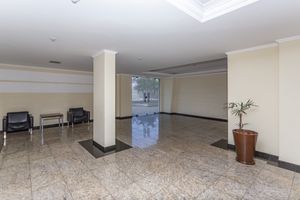 Image 22 - 320997