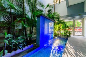 Image 87 - 133885