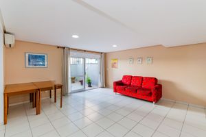 Image 37 - 133885