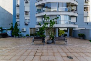 Image 82 - 133885