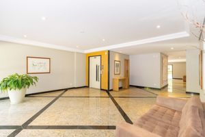 Image 38 - 885179