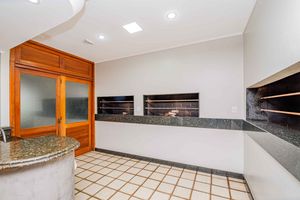 Image 33 - 166537