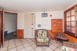 Image 30 - 916049