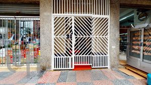 Image 9 - 884753