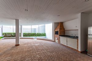 Image 13 - 28718