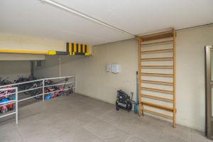 Image 35 - 289