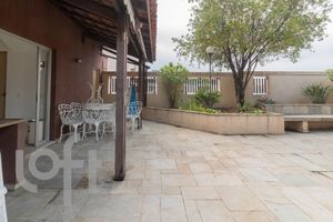 Image 17 - 844637