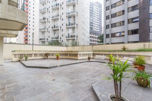 Image 31 - 868991