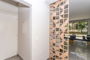 Image 72 - 869902