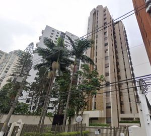 Image 10 - 426595