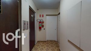 Image 16 - 854310