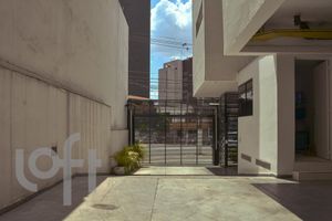 Image 10 - 854310