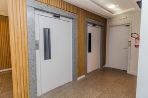 Image 35 - 858343