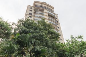Image 44 - 866124