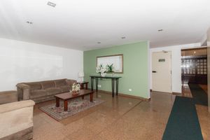 Image 38 - 870295