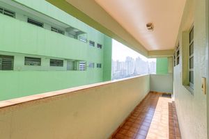 Image 31 - 812005