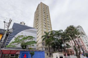 Image 8 - 884140