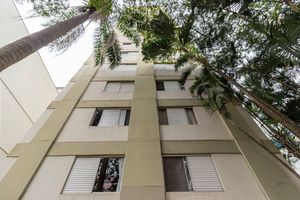 Image 11 - 884140