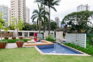 Image 19 - 30313