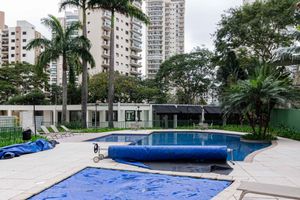 Image 21 - 30313