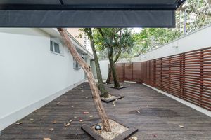 Image 29 - 30313