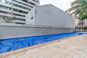 Image 34 - 879873