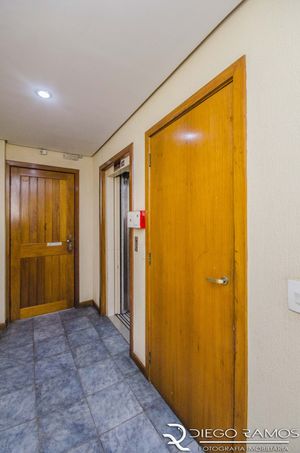 Image 3 - 3045