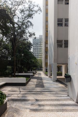 Image 61 - 872646
