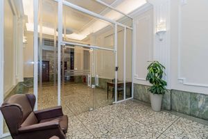 Image 28 - 294554