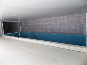 Image 8 - 3074
