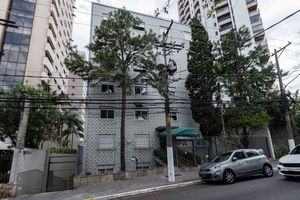 Image 25 - 926349