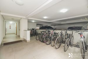 Image 30 - 853857