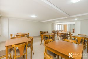 Image 33 - 853857