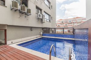 Image 37 - 853857