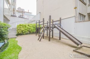 Image 7 - 309